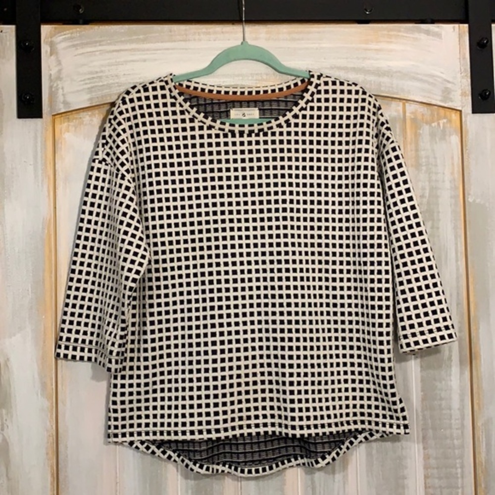 Lou & Grey Illusion Blouse